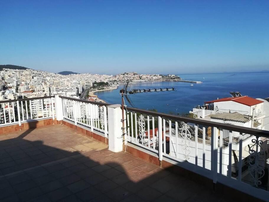 Finas Penthouse,Private Terrace,Great View,Mins From Sea Leilighet Kavála Eksteriør bilde