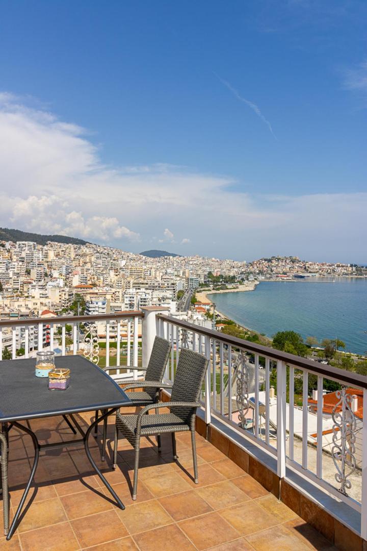 Finas Penthouse,Private Terrace,Great View,Mins From Sea Leilighet Kavála Eksteriør bilde